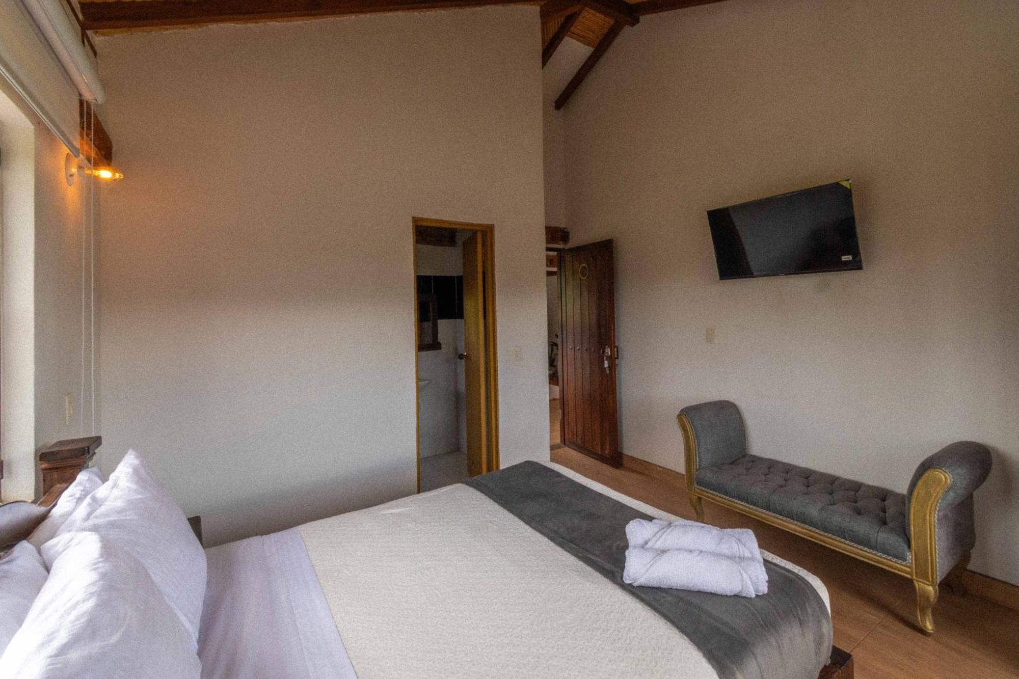Artemisa Hotel Santa Sofía Habitación foto